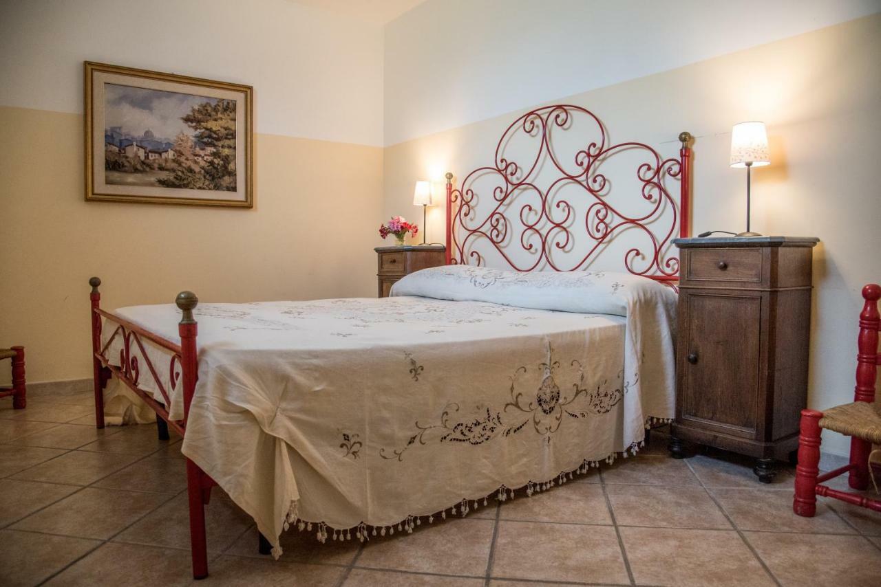 Villa Collebelvedere - Near Rome With Home Restaurant Fara in Sabina المظهر الخارجي الصورة